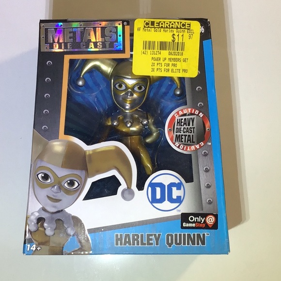 *Donated* Harley Quinn Vinyl Action Figure In Box! - Picture 5 of 5